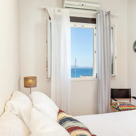 Pandoras - Old Town Naxos Apartment *